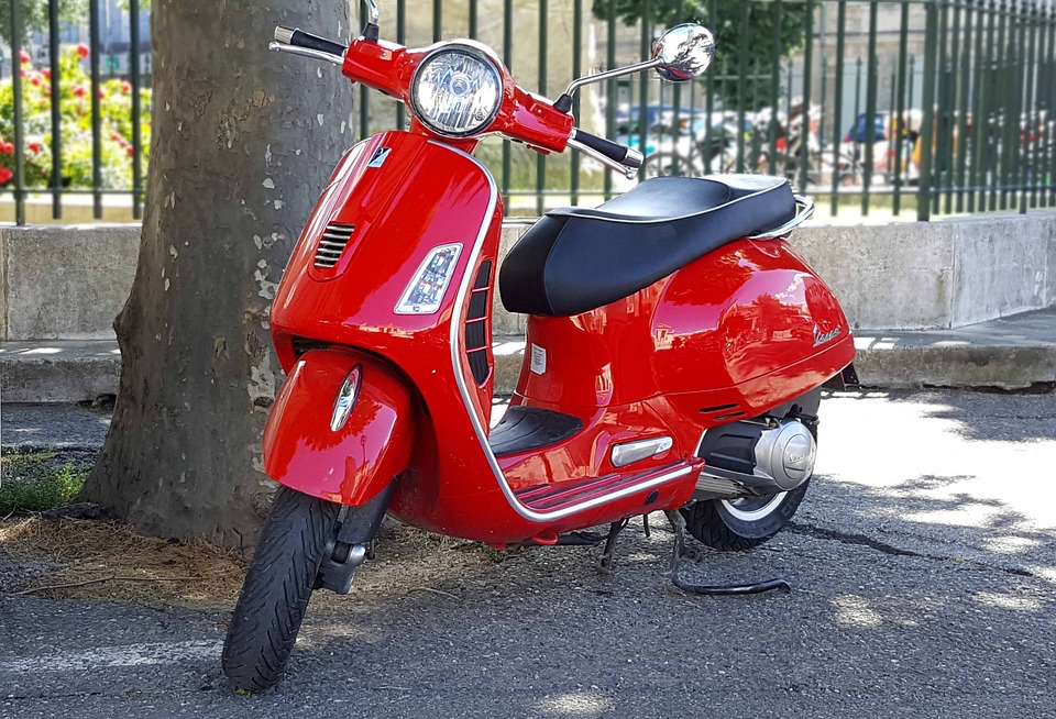 Zomergevoel, touren Vespa